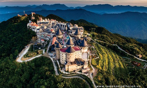 Thuê xe 16 chỗ Đà Nẵng đi Bà Nà Hills Giá Rẻ Thuê xe 16 chỗ Đà Nẵng đi Bà Nà Hills Giá Rẻ