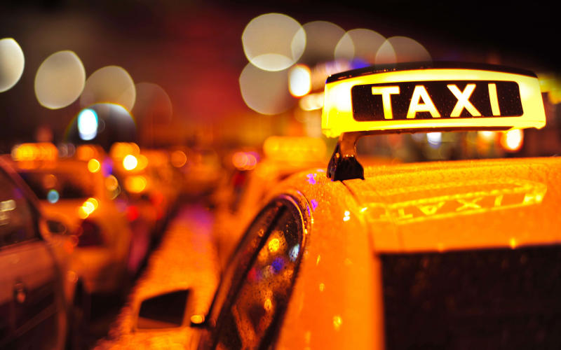 giá xe taxi bao nhiêu tiền 1km