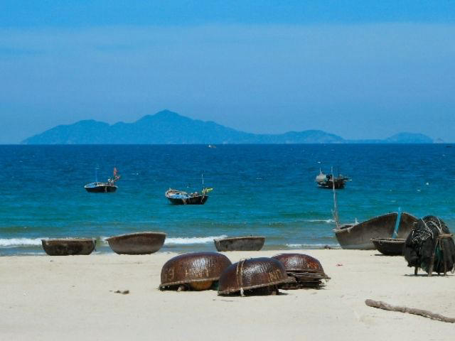Các bãi biển đẹp ở Đà Nẵng - Biển Thanh Bình