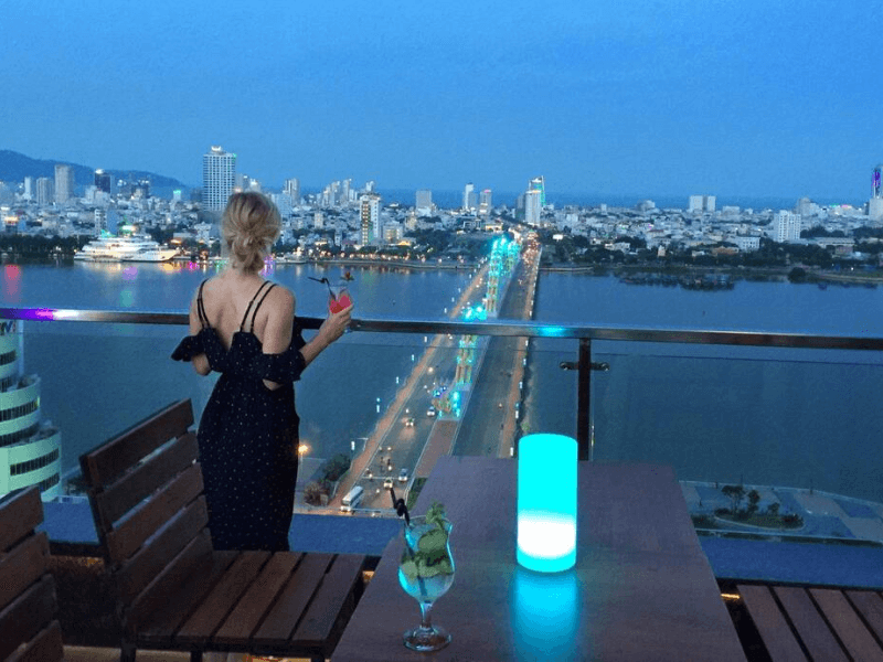 Top View Bar – Vanda Hotel Đà Nẵng