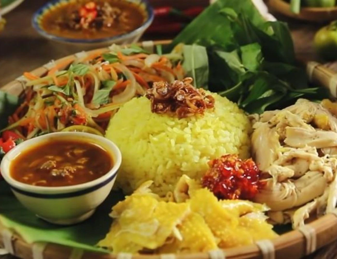 Cơm gà Hội An: Bật mí 10 quán ngon chuẩn vị, ăn là mê