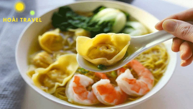 Bát hoành thánh đậm vị