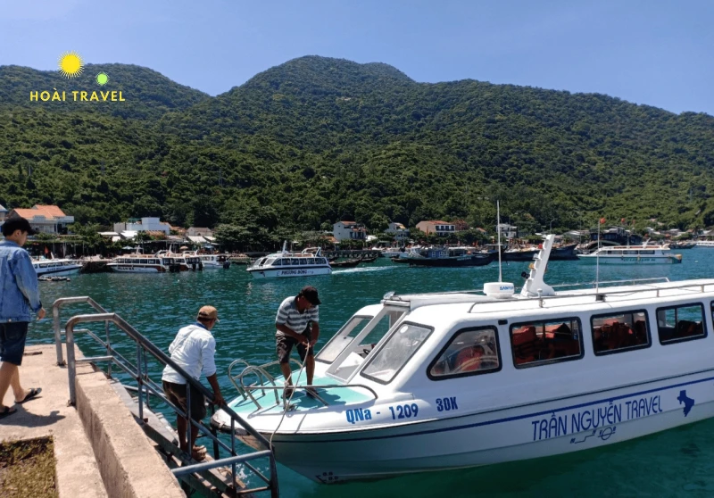 Giờ tàu/cano chạy